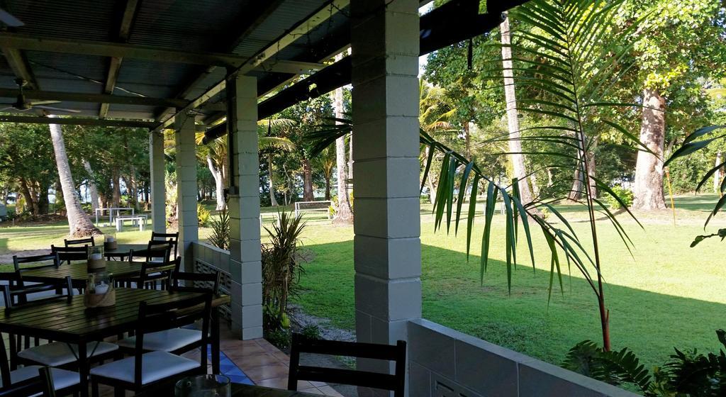 Bramston Beach Motel Eksteriør billede