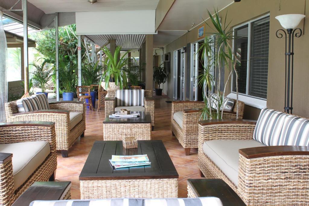 Bramston Beach Motel Eksteriør billede