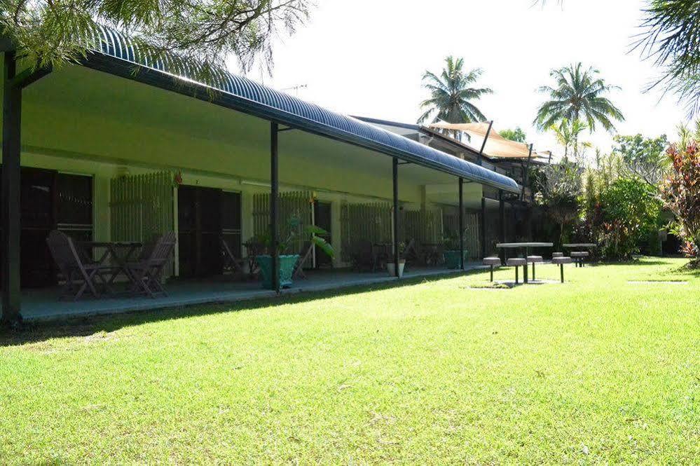 Bramston Beach Motel Eksteriør billede